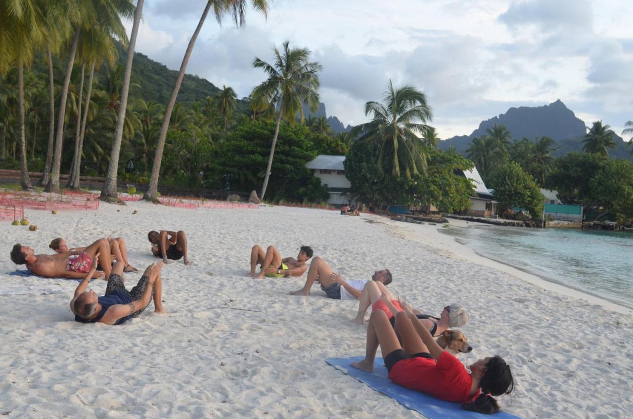 Fare Om Hotel Pihaena Exterior photo